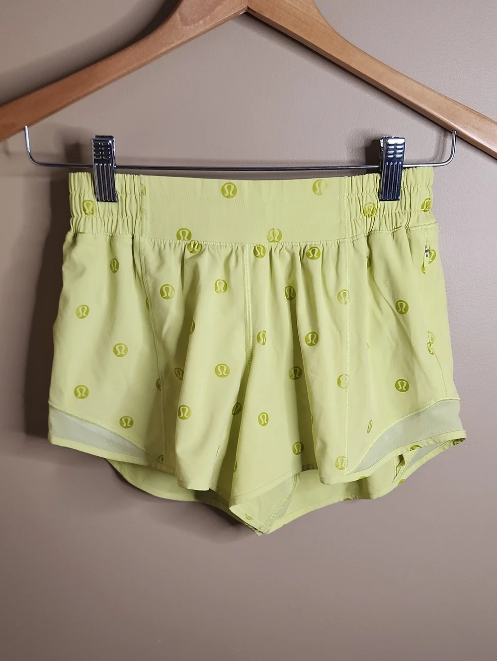 lululemon Hotty Hot Short II* 4